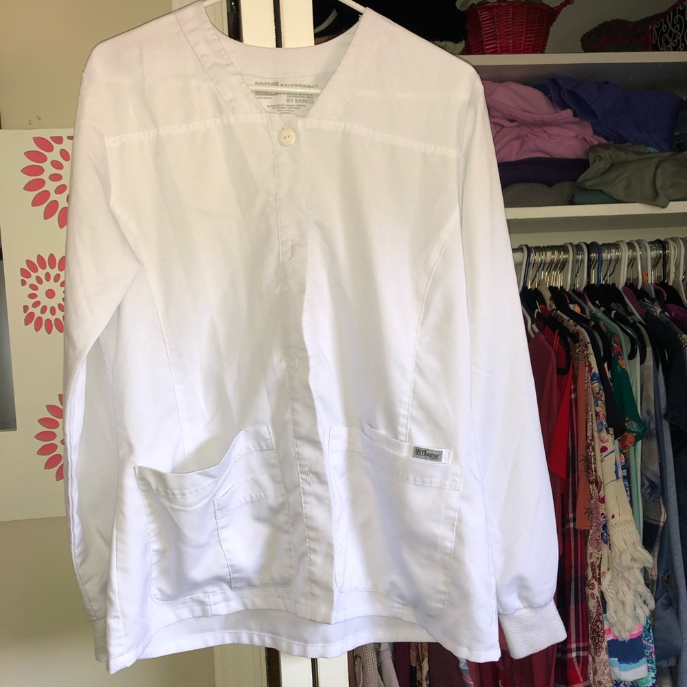 White scrub jacket